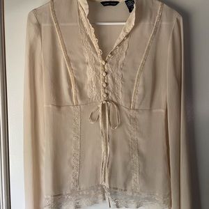 Beautiful (see though) blouse